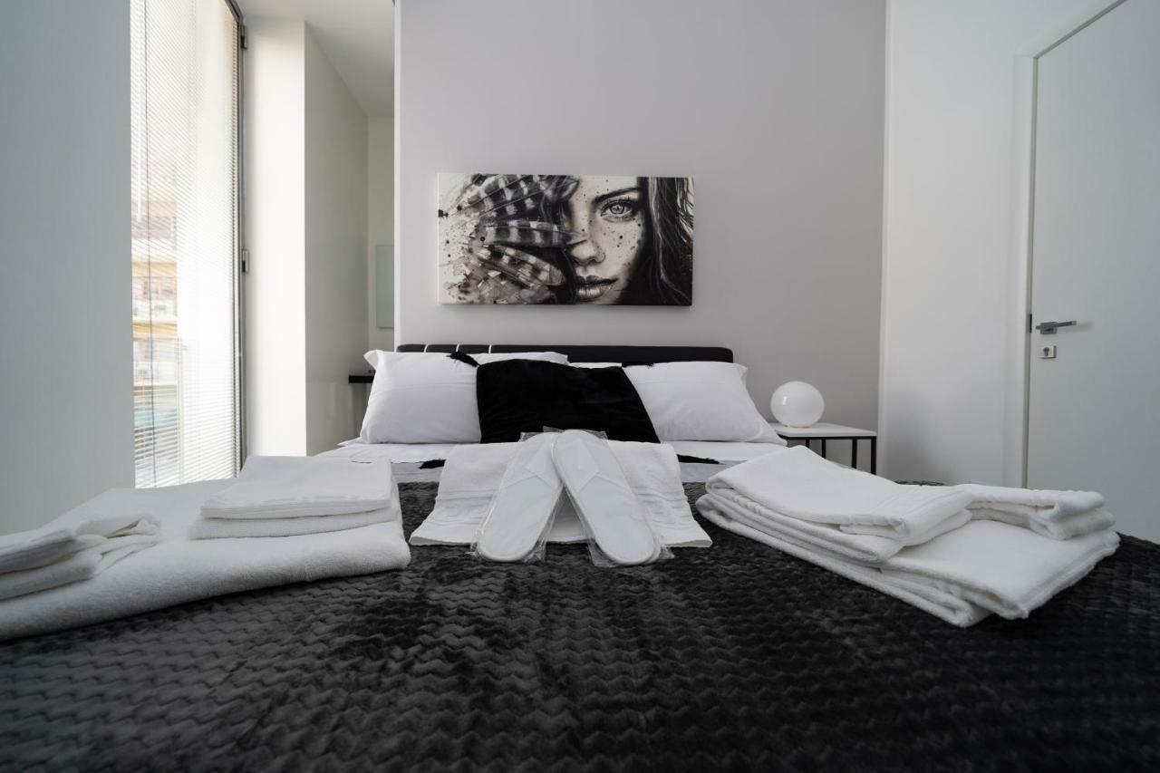 White Rooms Ρέτζιο ντι Καλάμπρια Εξωτερικό φωτογραφία