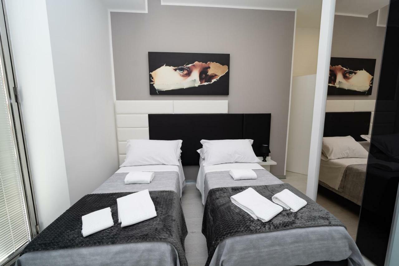 White Rooms Ρέτζιο ντι Καλάμπρια Εξωτερικό φωτογραφία