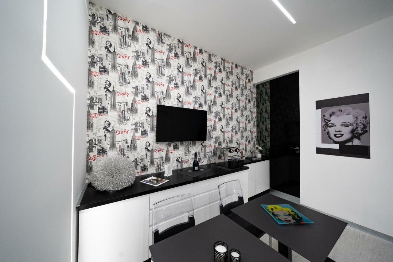 White Rooms Ρέτζιο ντι Καλάμπρια Εξωτερικό φωτογραφία