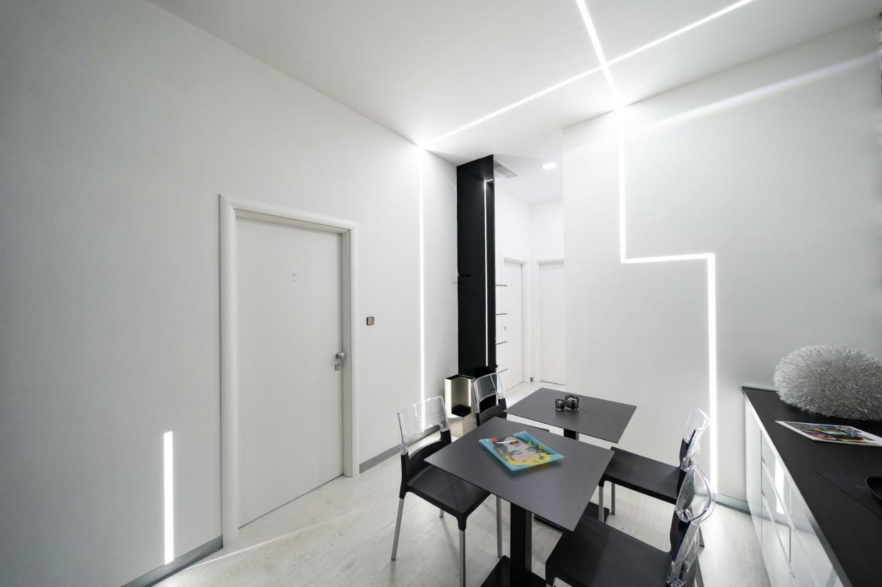 White Rooms Ρέτζιο ντι Καλάμπρια Εξωτερικό φωτογραφία