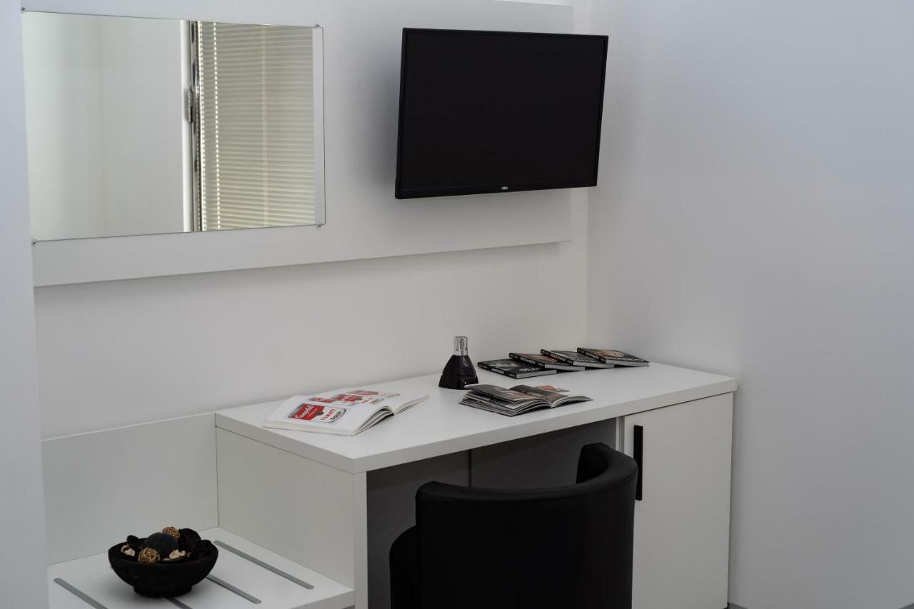 White Rooms Ρέτζιο ντι Καλάμπρια Εξωτερικό φωτογραφία